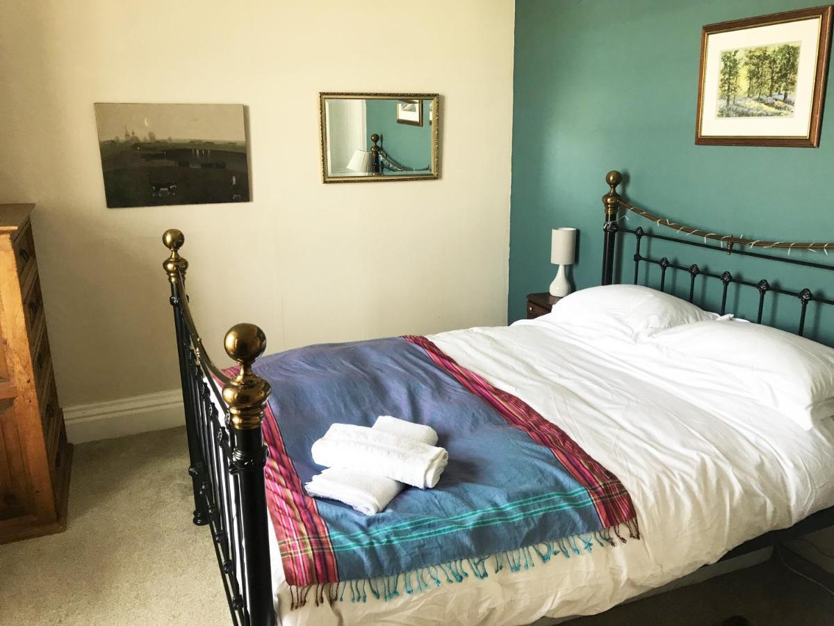 Grand Top Floor Apartment In The Royal Bank House Maybole Екстериор снимка