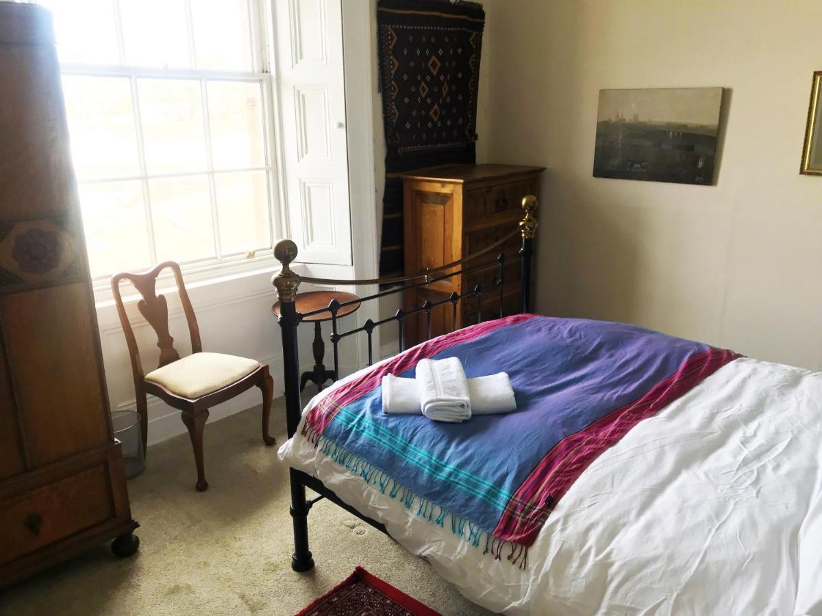Grand Top Floor Apartment In The Royal Bank House Maybole Екстериор снимка