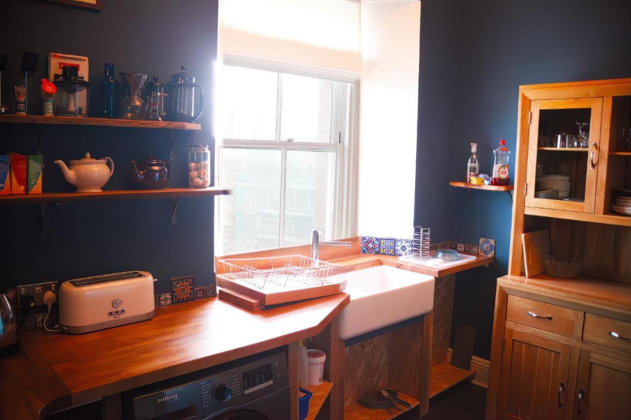 Grand Top Floor Apartment In The Royal Bank House Maybole Екстериор снимка