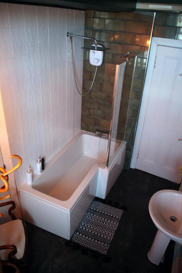 Grand Top Floor Apartment In The Royal Bank House Maybole Екстериор снимка
